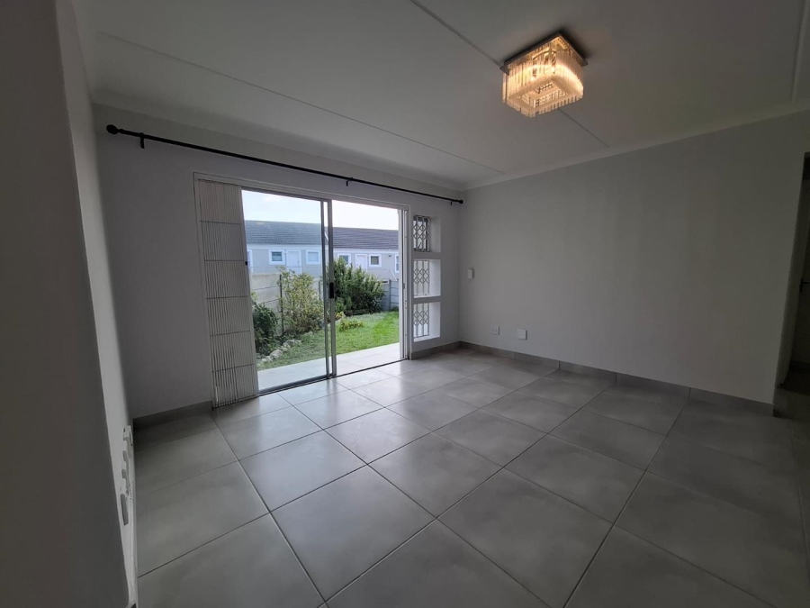 To Let 2 Bedroom Property for Rent in West Beach Western Cape